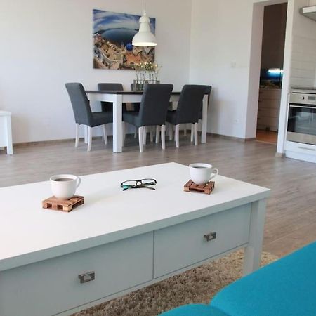 Przestronny Apartament Centrum Miedzy 2 Jeziorami Apartment Opolznevoye Bagian luar foto